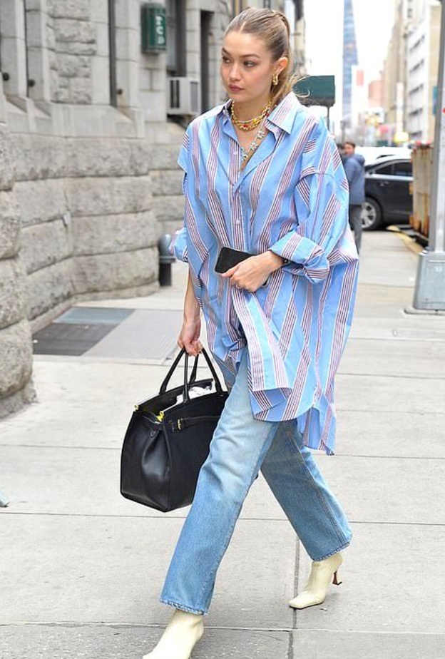 اطلالة عصرية بصيحة الـOversized