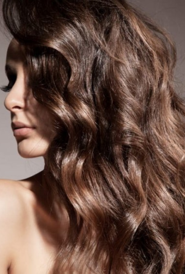 قومي بتحسين نمو الشعر ببذور الكتان لتجنب تساقطه