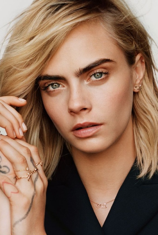 كارا ديليفين الوجه الإعلاميّ لمجموعة Oui من مجوهرات ديور