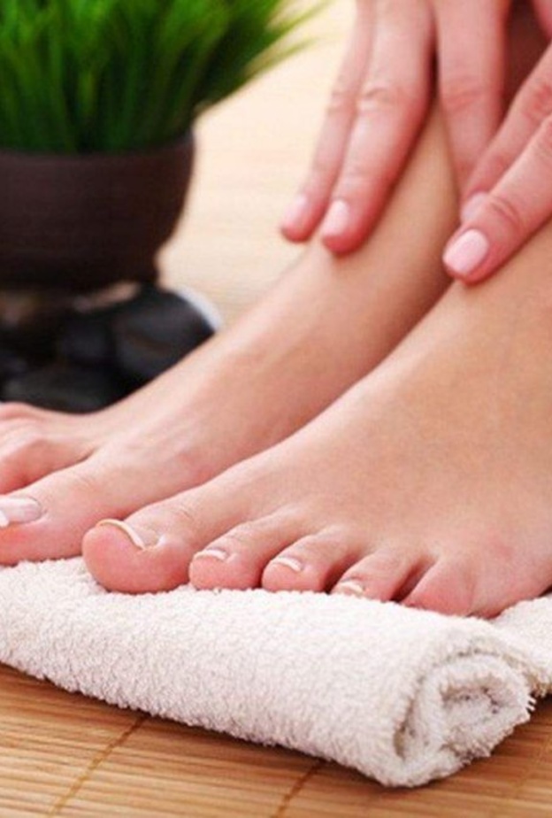 العناية بنظافة القدم يقي من الفطريات