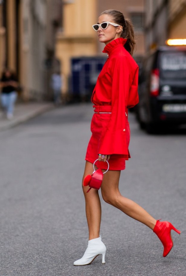 Alaïa تنورة حمراء