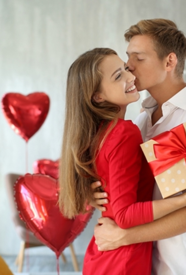 افكار هدايا للزوجين بمناسبة يوم الحب