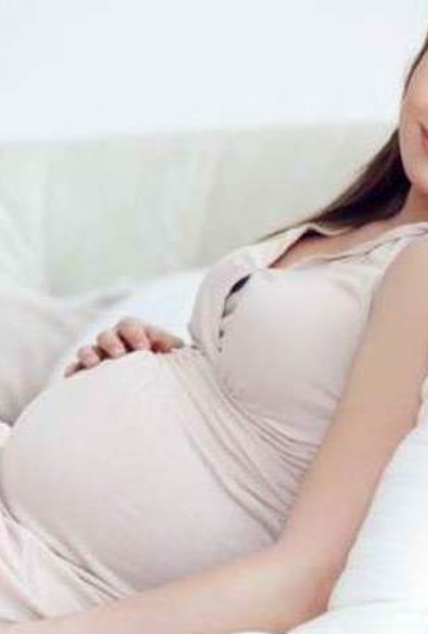 الحركات الخاطئة اثناء الحمل التي يجب تجنبها