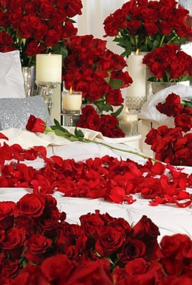 استخدمي اكسسوارات حمراء في غرفة النوم