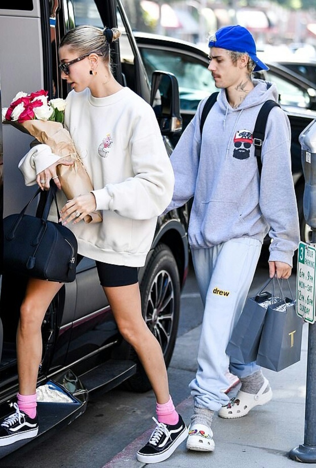 جاستن بيبر و هايلي بالدوين 