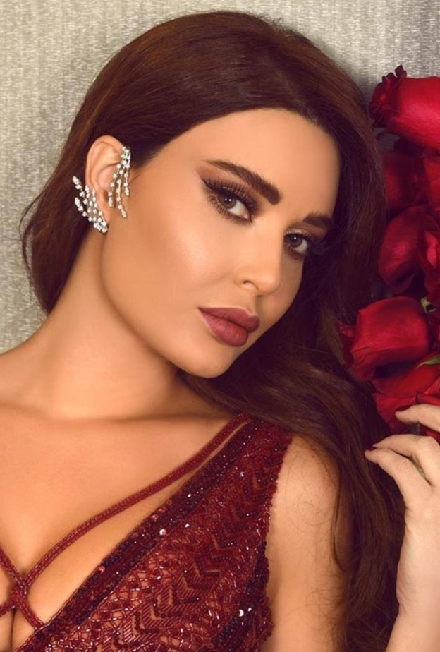 من بدت الاجمل بإطلالتها في يوم الحب 2020