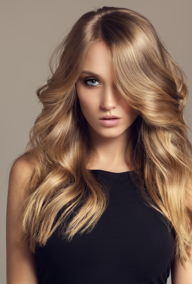 استخدمي ماسك اللبن والعسل للحصول على شعر لامع