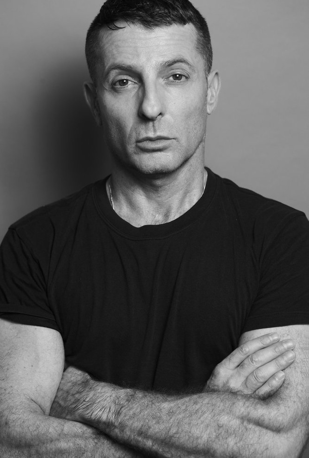 مصمم الأزياء  Alexandre Vauthier