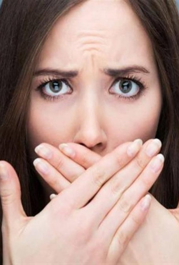 أمراض اللثة يمكن أن تسبب أمراضا في الدماغ