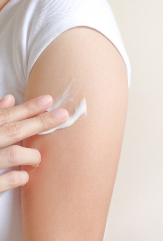  تخلصي من الخطوط البيضاء في جسمك من خلال استعمالك لزبدة الشيا