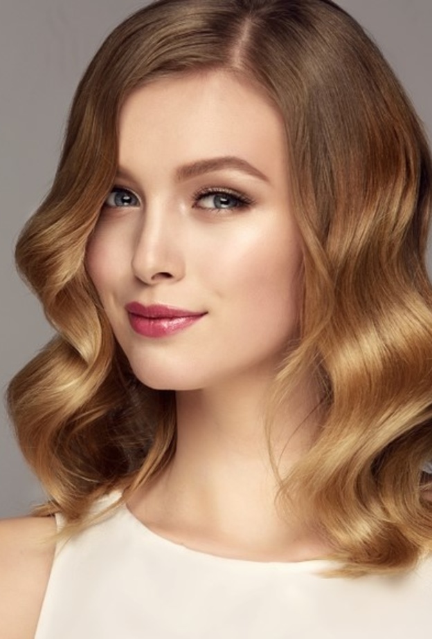  احصلي على شعر كثيف وطويل باستخدام جل الصبار