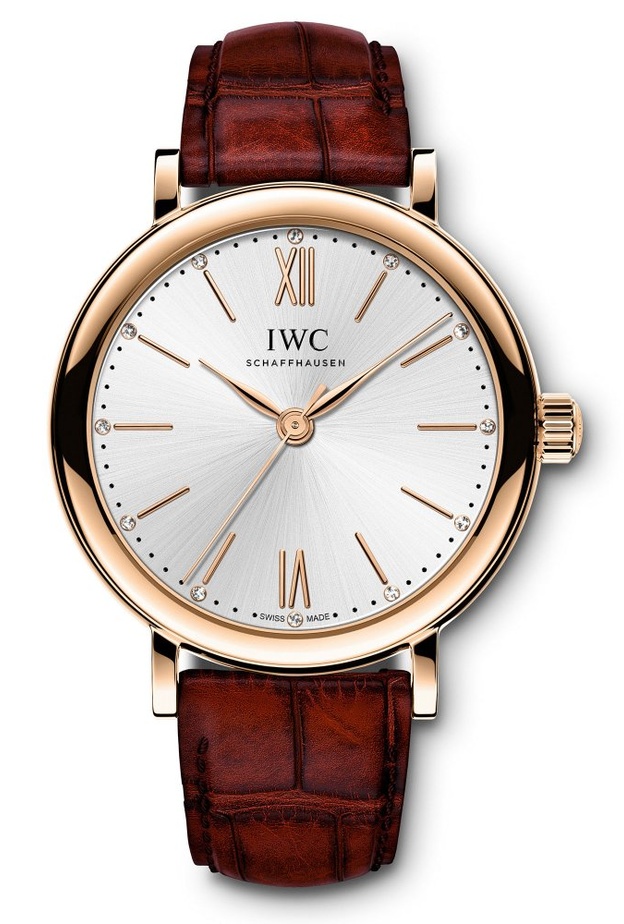 ساعة من أوميغا Omega