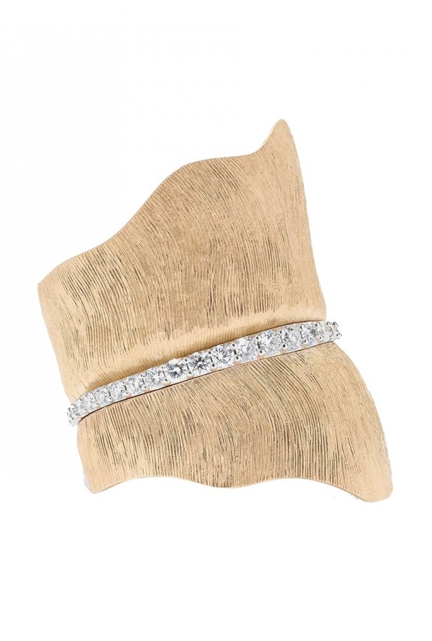 اسوارة من عايشة بكر Aisha Baker