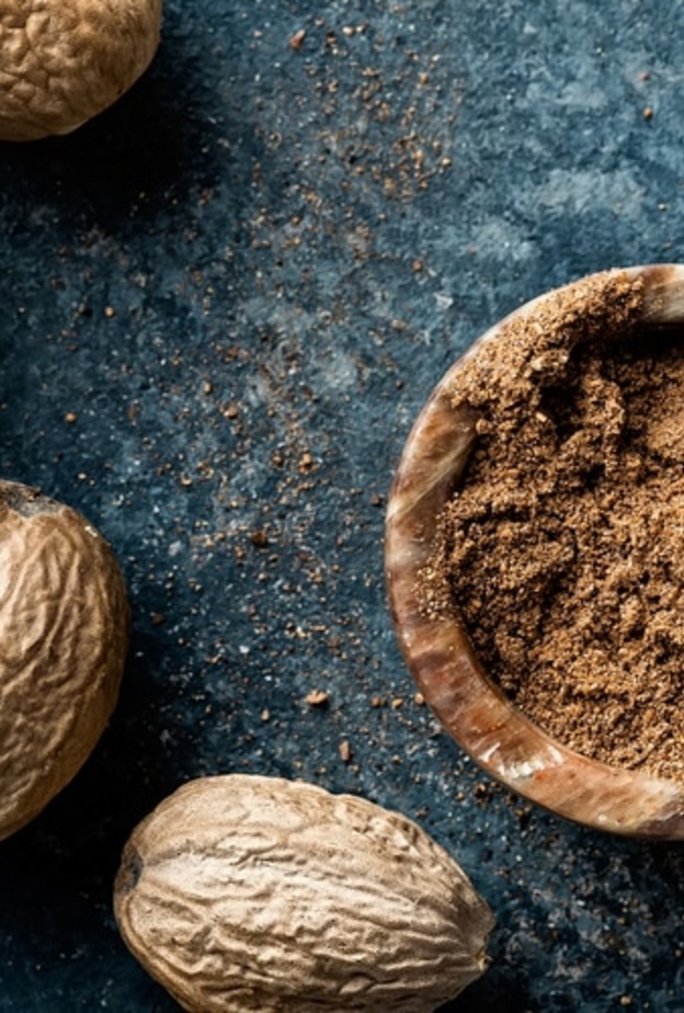 جوزة الطيب تقي من آلام المعدة