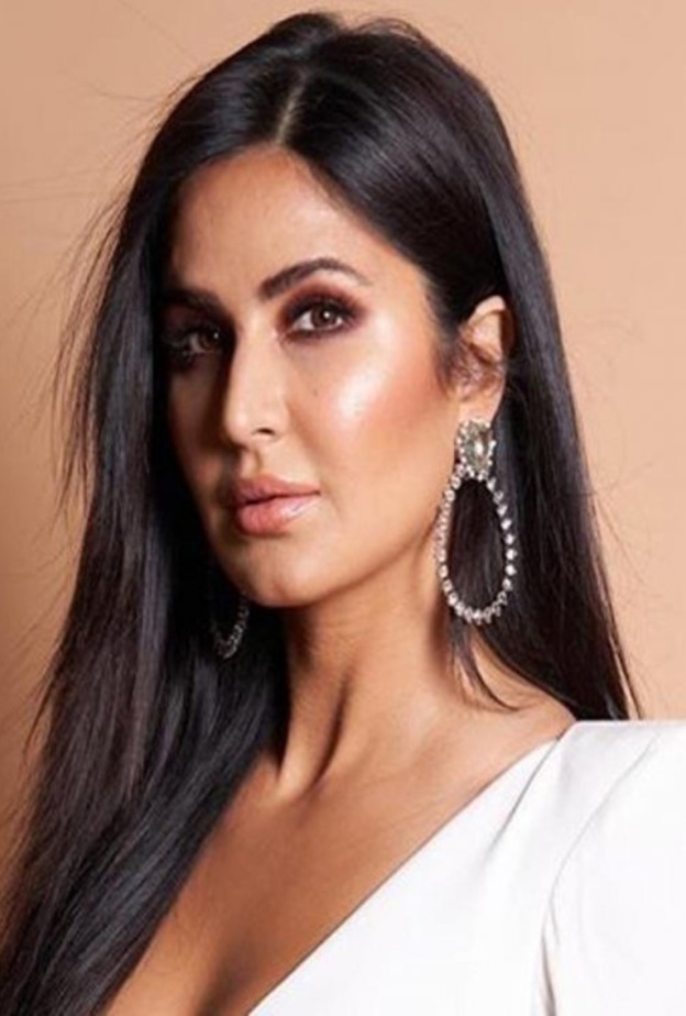 كاترينا كيف تحصل على أول جوائزها كسيدة أعمال