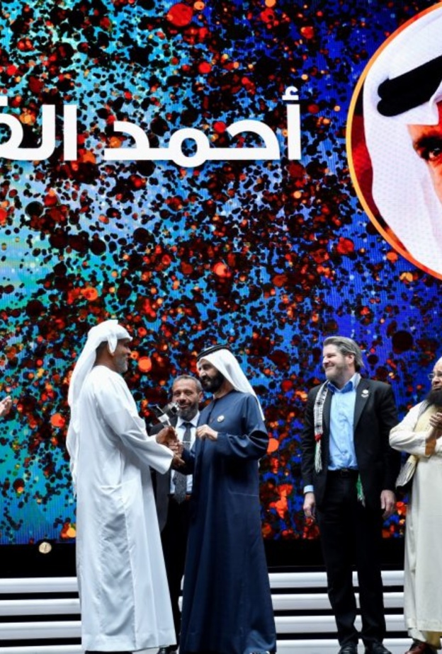  توج صانع الأمل أحمد الفلاسي وعائلته بلقب صانع الأمل العربي للعام 2020