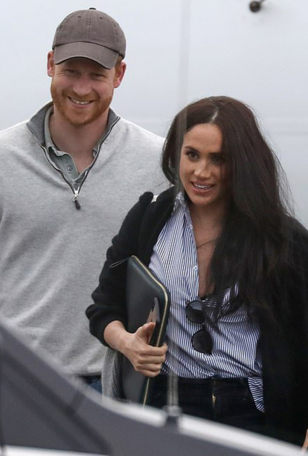 بريطانيون يقترحون أسماء ساخرة للعلامة التجارية الجديدة للزوجين ساسيكس