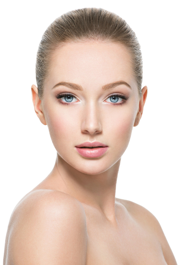 ضعي كريم تفتيح البشرة في الليل لنتائج مضمونة