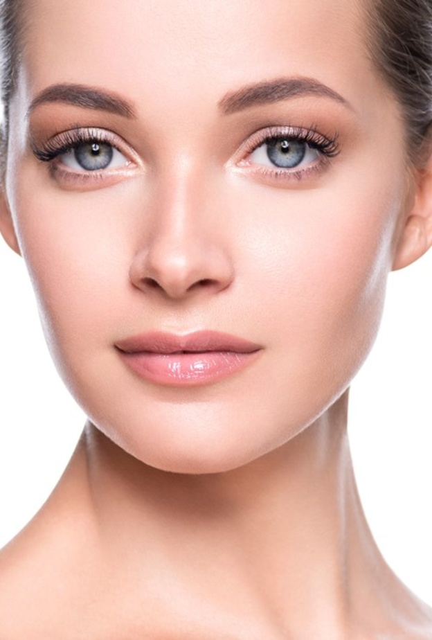 التفاح الأخضر له تأثير كبير كمطهر ومرطب للبشرة