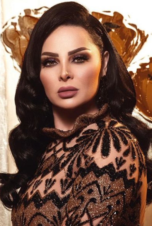 ديانا كرزون تجدد دائما من اطلالات مكياجها