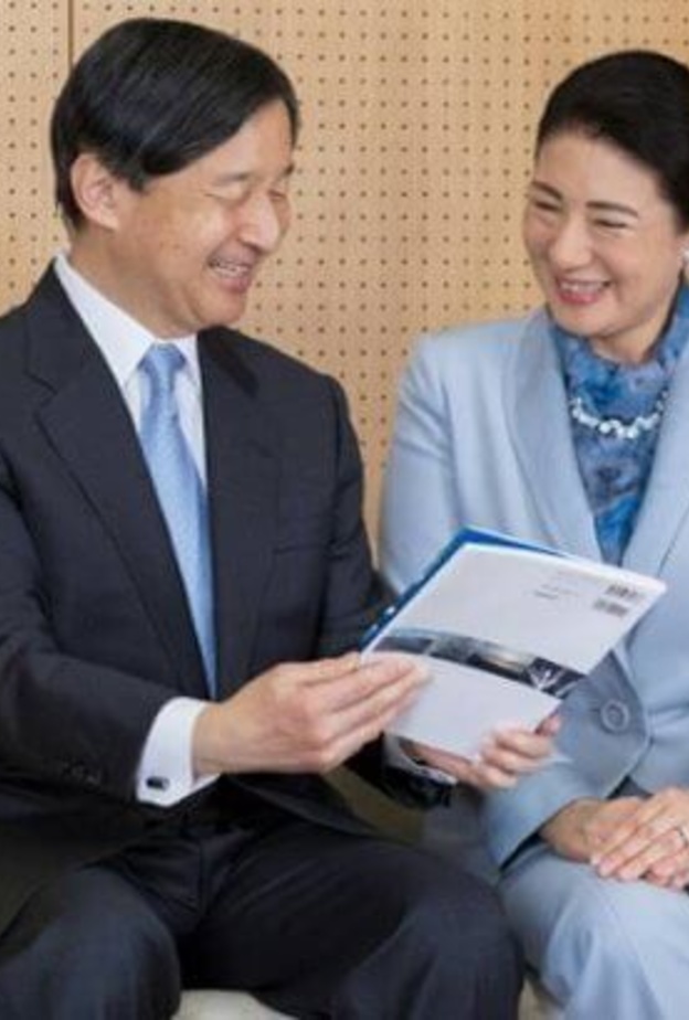 إمبراطور اليابان ناروهيتو يحتفل بعيد ميلاده الستين