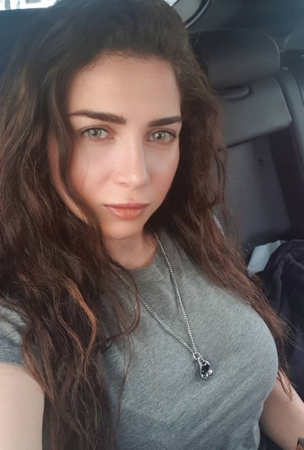 مي عز الدين 