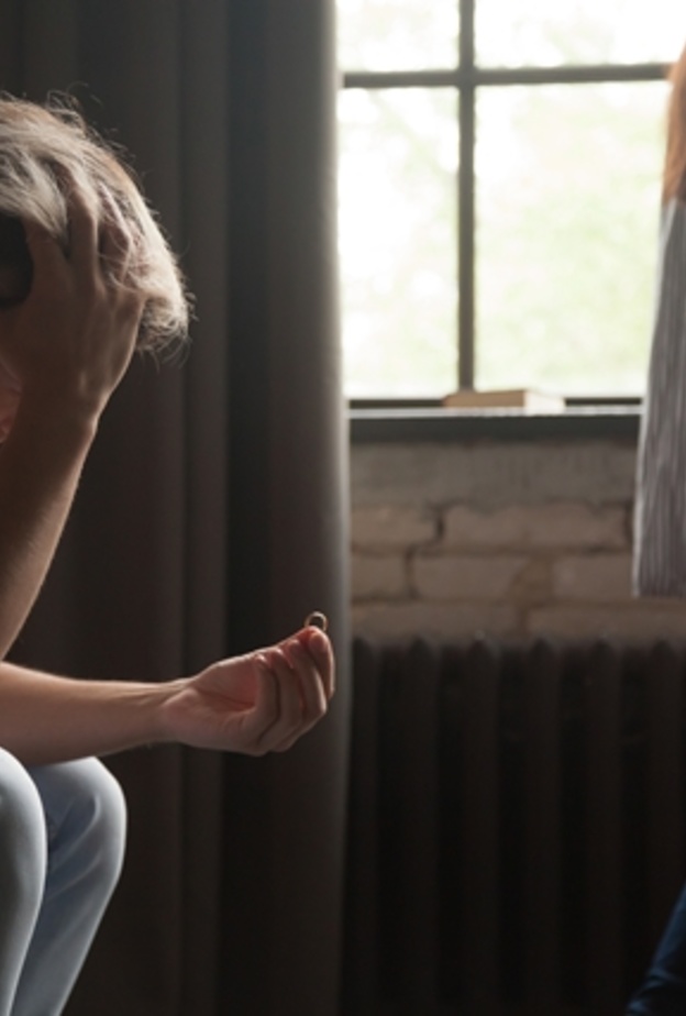 سلبيات ومشاكل الخطوبة الطويلة