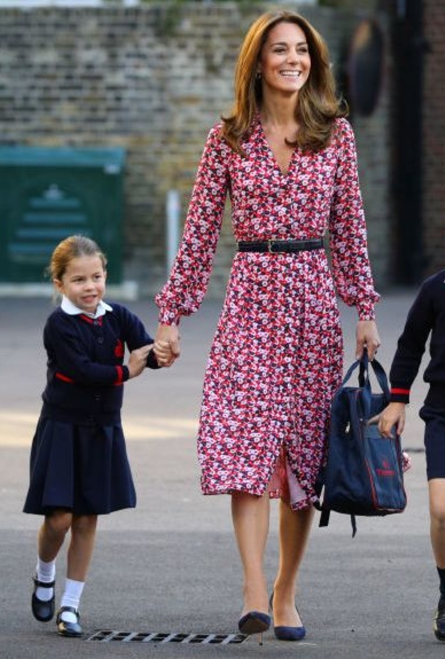هل تضطر دوقة كامبريدج لعدم إرسال الأمير جورج والأميرة شارلوت إلى المدرسة بسبب كورونا؟ 