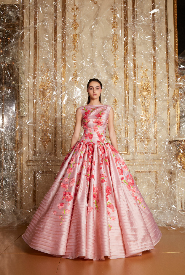  فستان من marchesa notte