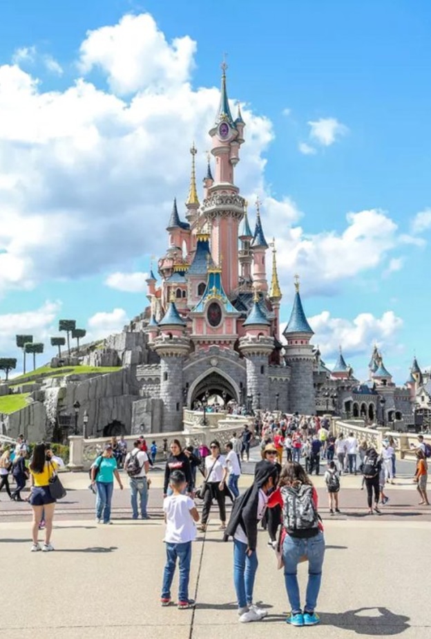 افضل 10 اماكن سياحيه في باريس للاطفال 2020