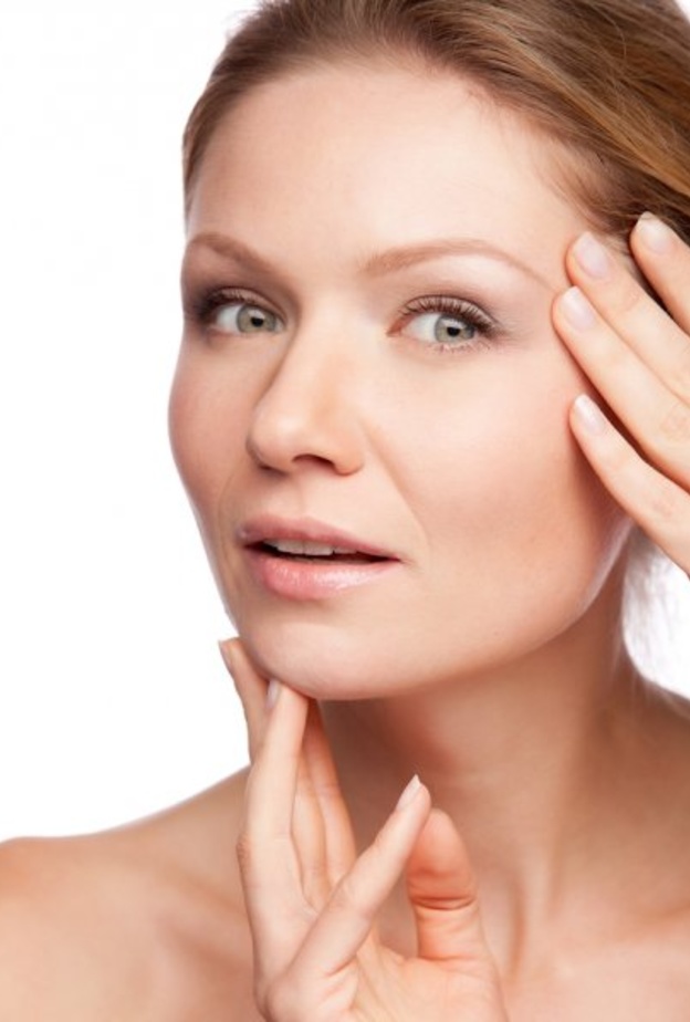 تعرفي الى وصفات طبيعية لعلاج شحوب الوجه