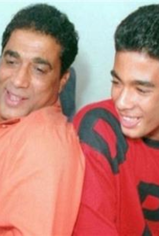 احمد زكي وابنه هيثم 