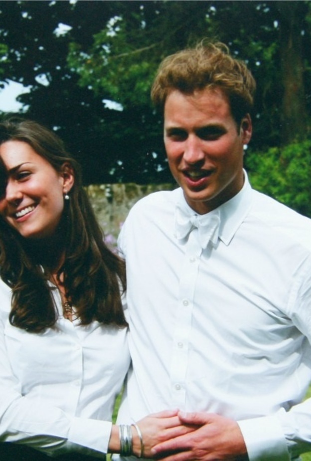 مناسبات توافقت فيها ملابس الأمير ويليام مع زوجته كيت ميدلتون