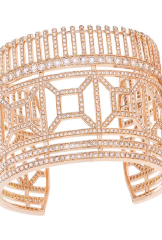 سوار من بوشرون Boucheron.png