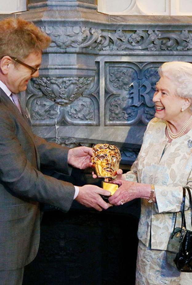 ما هي الحفلات التي يسمح للعائلة المالكة حضورها؟