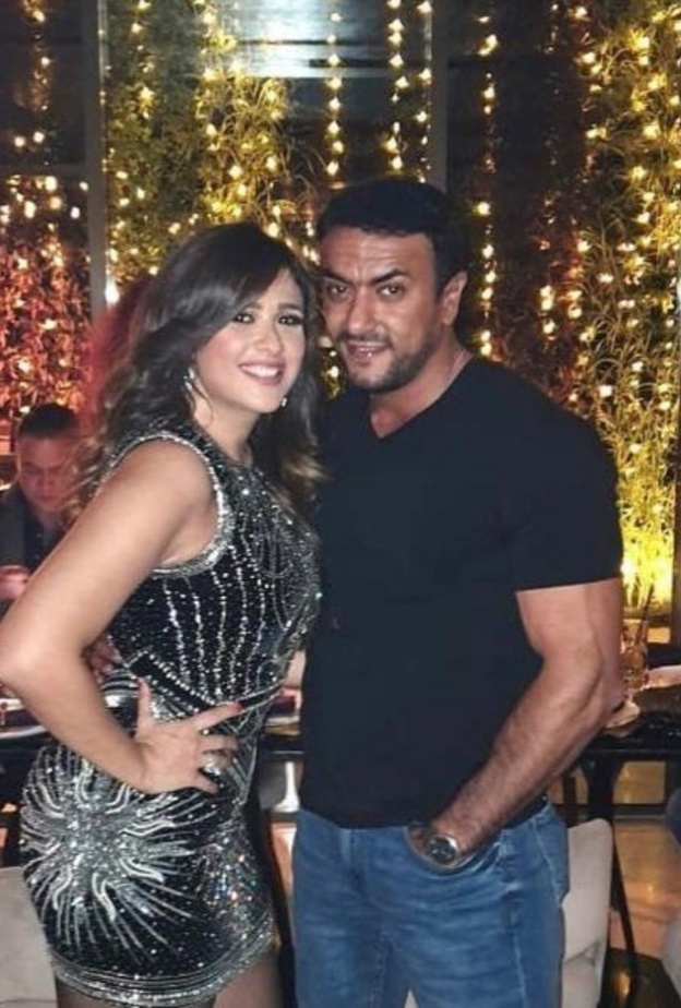 ياسمين عبد العزيز وأحمد العوضي