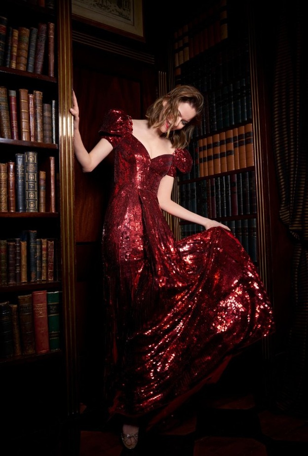 فساتين خطوبة باللون العنابي 