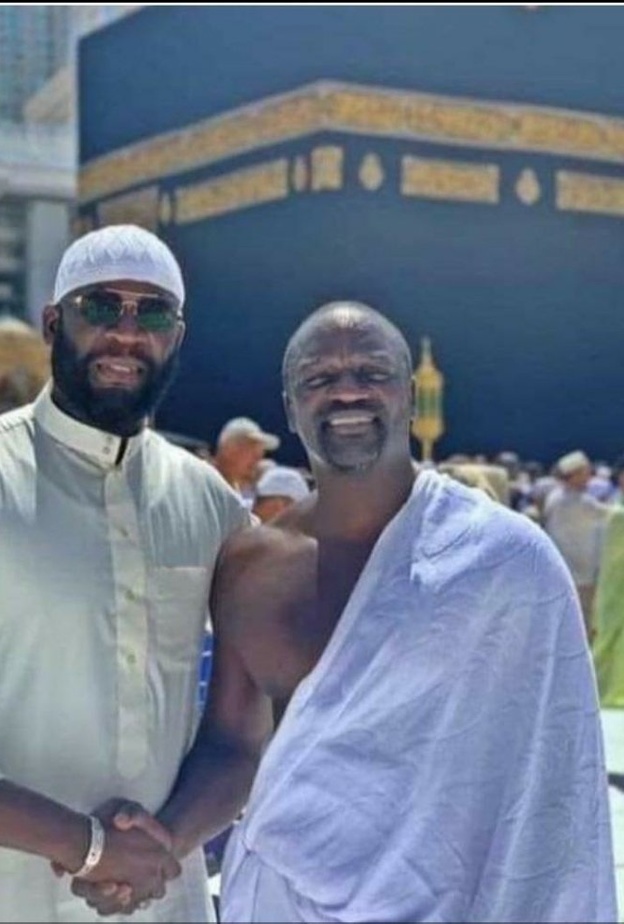 المطرب العالمي إكون