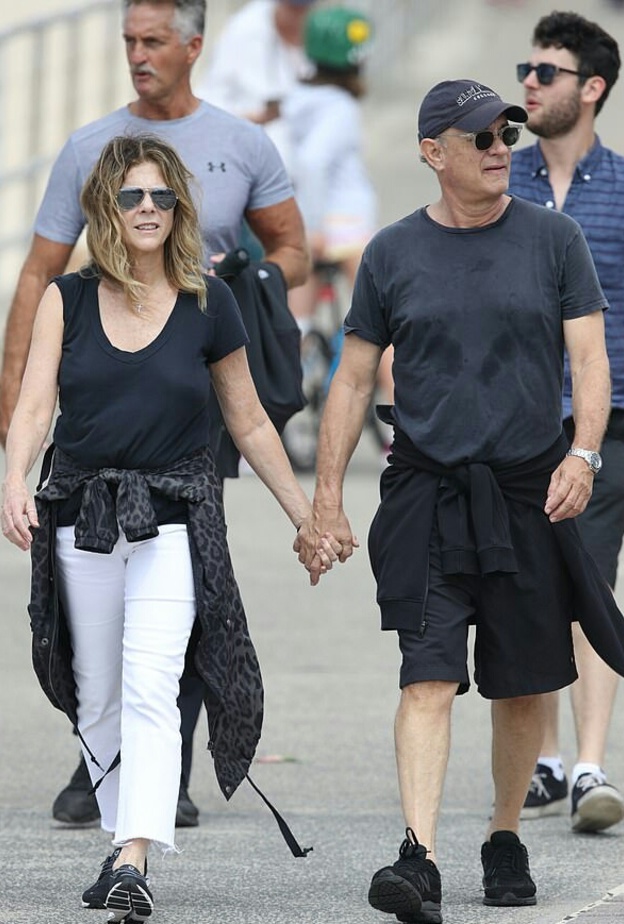 توم هانكس و زوجته ريتا 