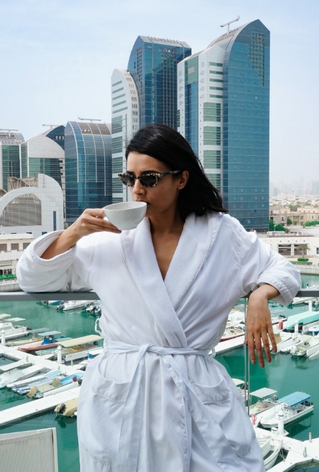 علامة Madiyah Al Sharqi تتعاون مع فندق إديشن أبوظبي للاحتفال بيوم المرأة