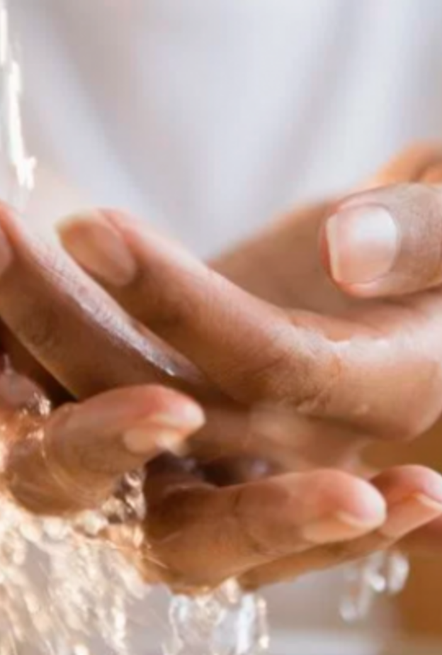 غسل اليدين أهم سبل الوقاية من انتشار فيروس كورونا