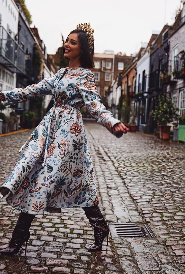 تغيرات ملفتة في إطلالات بسمة بوسيل مع الفساتين المنقوشة