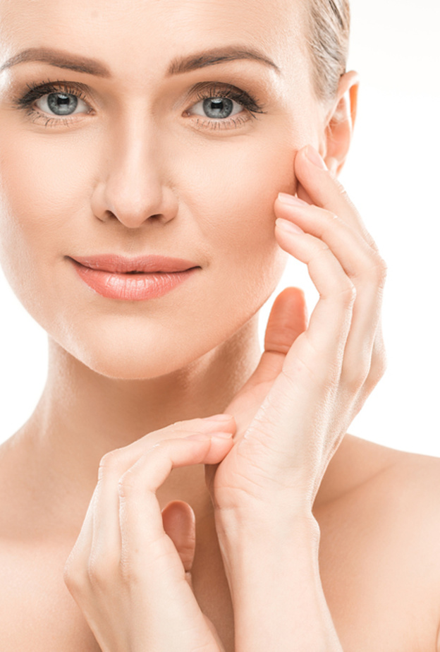 3 طرق طبيعية لشد البشرة وازالة التجاعيد بسرعة