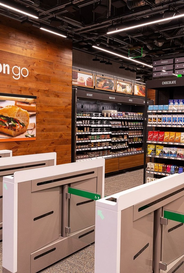 "أمازون جو Amazon Go" متجر بقالة بدون موظفين ولا نقود