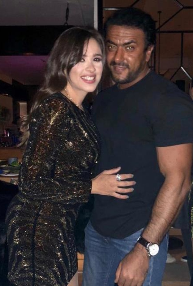 ياسمين عبد العزيز واحمد الوعضي