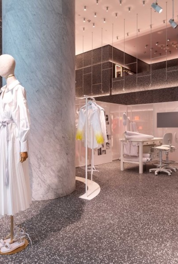 فالنتينو لو بلان