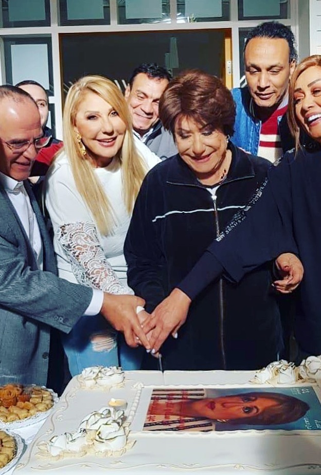 سميحة أيوب ونادية الجندي وهالة فاخر