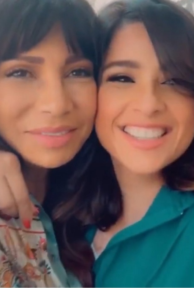 ياسمين عبد العزيز وسوسن بدر