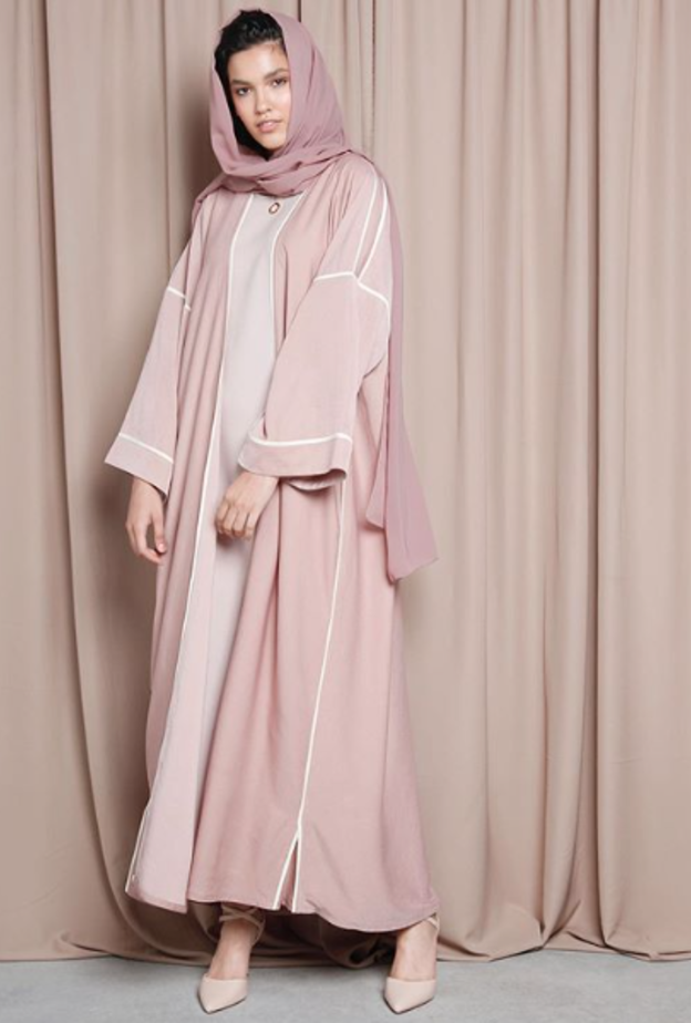 نعومة الزهري الباستيلي بتصميم جذاب من سول دبي