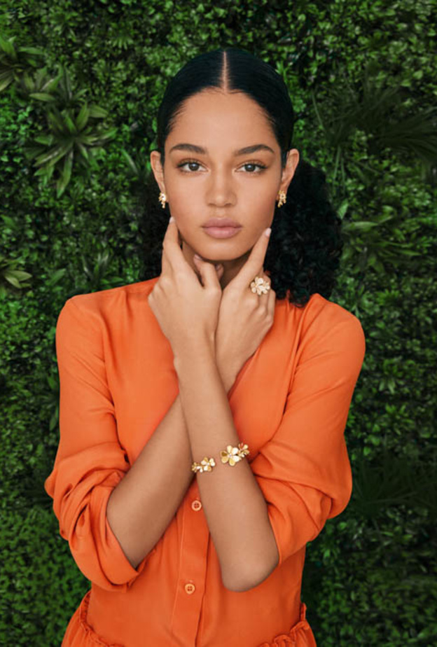 Van Cleef & Arpels تحتفل بقدوم الربيع مع هدية شاعرية الى الطبيعة